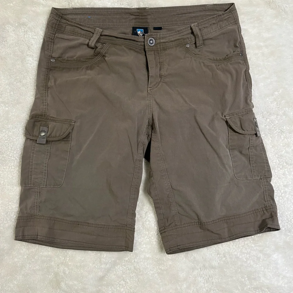 Kuhl Shorts Womens 12 Cargo Olive Green Vintage Patinadye Hiking Outdoor Casual - Picture 1 of 9